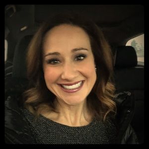 Meet your Posher, Joci